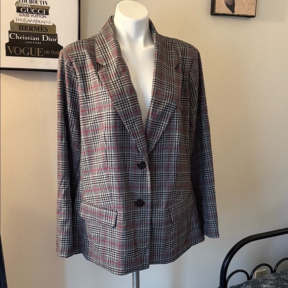 Ava & Viv Gray and Red Plaid Blazer - Picture 2 of 7
